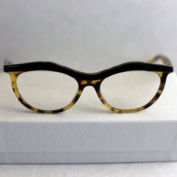 PRADA tortoise shell eyeglasses - frame only - Picture 5 of 6